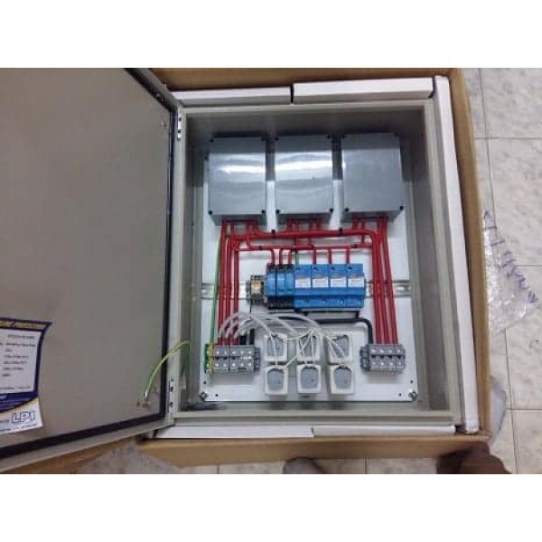 3PPMSG135kA-NE TỦ CẮT SÉT LAN TRUYỀN ĐIỆN NGUỒN 3 PHA