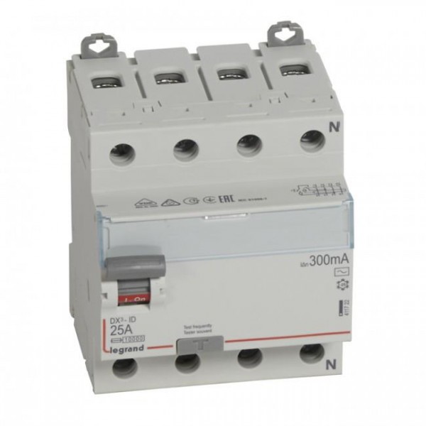 Cầu dao chống dòng rò RCCB DX3-ID 4P 300mA Legrand 411722