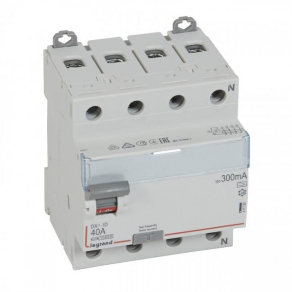 Cầu dao chống dòng rò RCCB DX3-ID 4P 300mA Legrand 411779